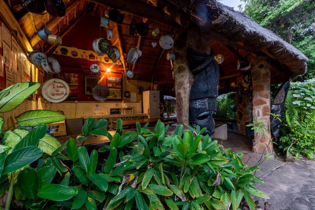Victoria Falls Backpackers Lodge- Camp Sites Exteriér fotografie
