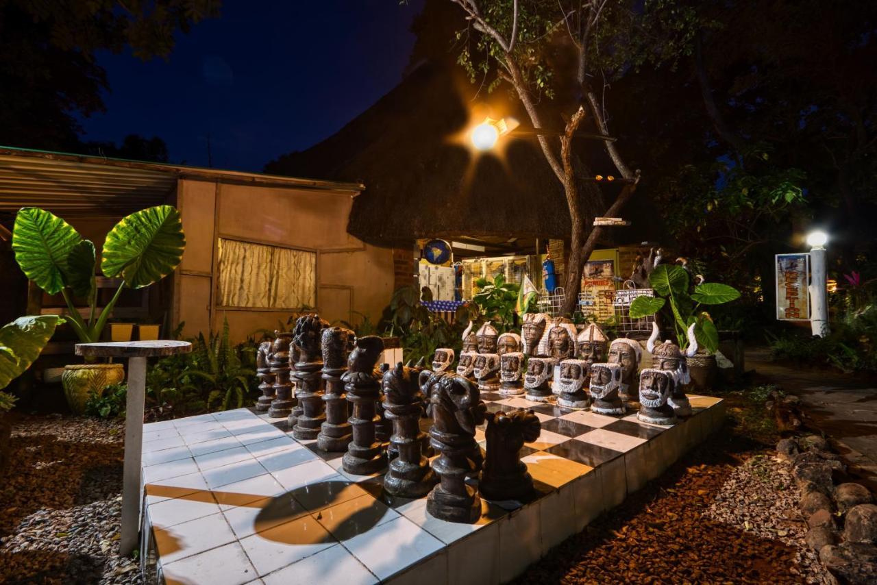 Victoria Falls Backpackers Lodge- Camp Sites Exteriér fotografie