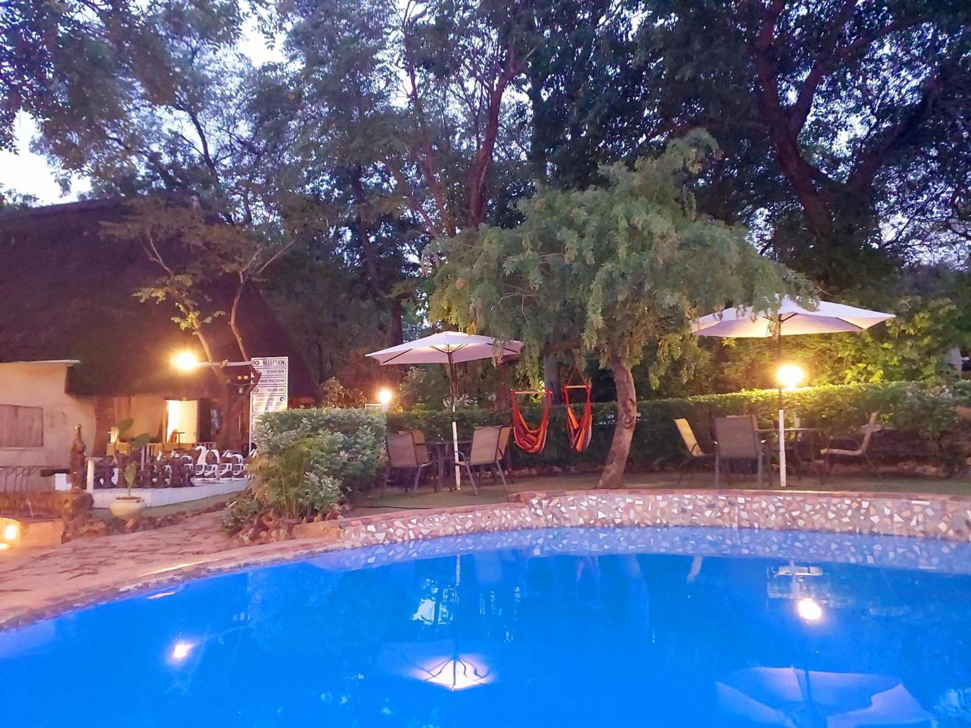 Victoria Falls Backpackers Lodge- Camp Sites Exteriér fotografie