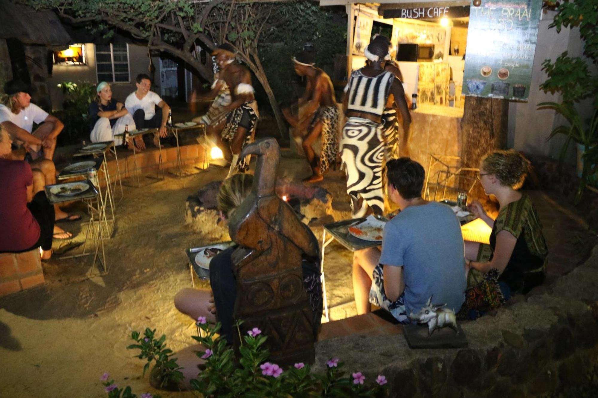 Victoria Falls Backpackers Lodge- Camp Sites Exteriér fotografie